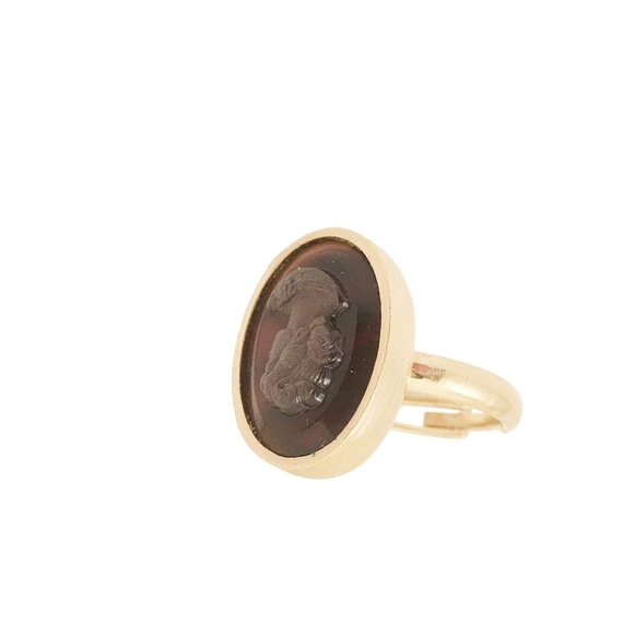 Vintage Sarah Coventry Cameo Ring - Picture 2 of 6